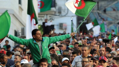 2019.. عام الأحداث الكبرى من الجزائر حتى العراق