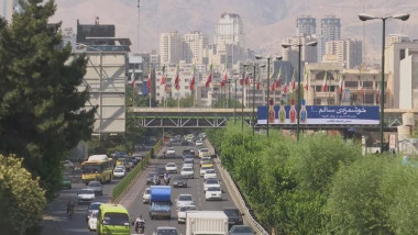 تقرير دولي حديث يتوقع انكماش الاقتصاد الإيراني 7.2%
