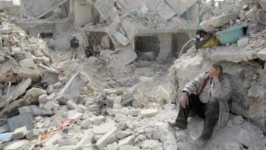 ضربات جوية تقودها روسيا على شمال غرب سوريا تقتل 40 شخصا
