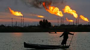 «النفط» تواصل المفاوضات مع «أكسون موبيل» بشأن مشروع جنوب العراق المتكامل