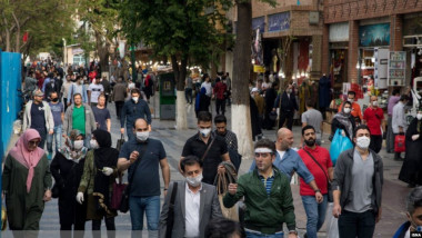 تأثير مدمر للعقوبات وكورونا على الاقتصاد في إيران