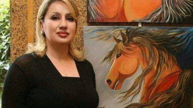 لوحاتي جواز سفر أعبر به الحدود إلى وطن تسكنه قصائد تشكيلية