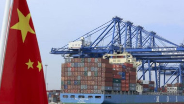 الصادرات الصينية تسجل أكبر نمو في عقود رغم الجائحة