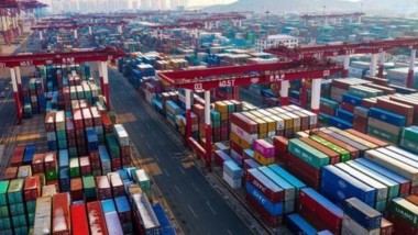 أزمتان تكشفان مكامن الضعف في التجارة الدولية