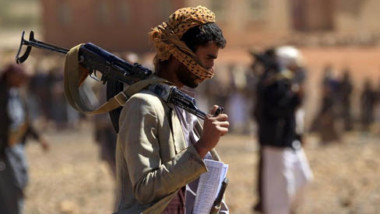 الحكومة تتمسك بثلاث مرجعيات والحوثيون يشككون بجدوى الحوار