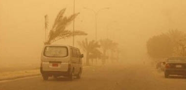 العراق أكبر مُصدّر للعواصف الرملية «إقليميا» وانقاذه بأحزمة النخيل